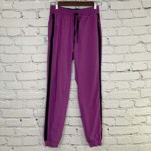 LULULEMON Track‎ To Reality Pant III Size 4 Violet Lined Swift Ultra Coolmax